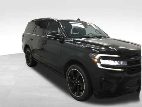 More photos of 2023 Ford Expedition Limited at Gregg Young Abrams Chrysler Dodge Jeep Ram, WI