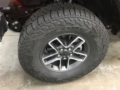 More photos of 2025 Jeep Gladiator Mojave at Gregg Young Abrams Chrysler Dodge Jeep Ram, WI