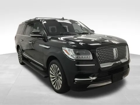 Another view of 2018 Lincoln Navigator L Reserve for sale in Abrams, WI at Gregg Young Abrams Chrysler Dodge Jeep Ram