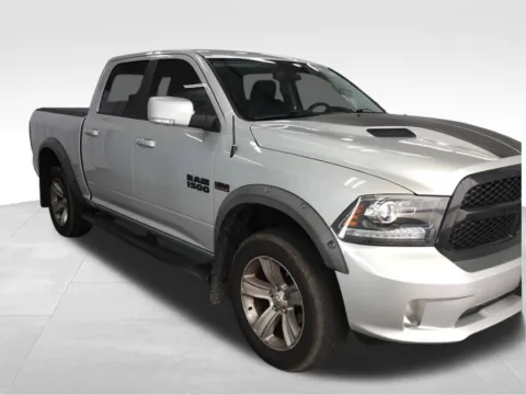 More photos of 2018 Ram 1500 Night at Gregg Young Abrams Chrysler Dodge Jeep Ram, WI