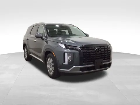 More photos of 2025 Hyundai Palisade SEL at Gregg Young Abrams Chrysler Dodge Jeep Ram, WI