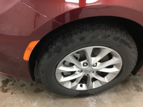 More photos of 2023 Chrysler Pacifica Touring L at Gregg Young Abrams Chrysler Dodge Jeep Ram, WI
