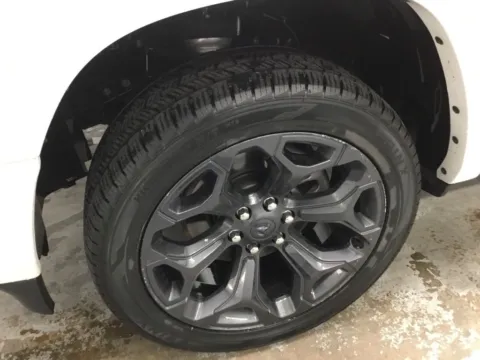 More photos of 2021 Ram 1500 Limited at Gregg Young Abrams Chrysler Dodge Jeep Ram, WI