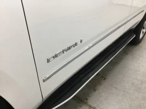 More photos of 2019 GMC Yukon Denali at Gregg Young Abrams Chrysler Dodge Jeep Ram, WI