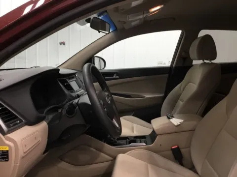 More photos of 2017 Hyundai Tucson SE at Gregg Young Abrams Chrysler Dodge Jeep Ram, WI