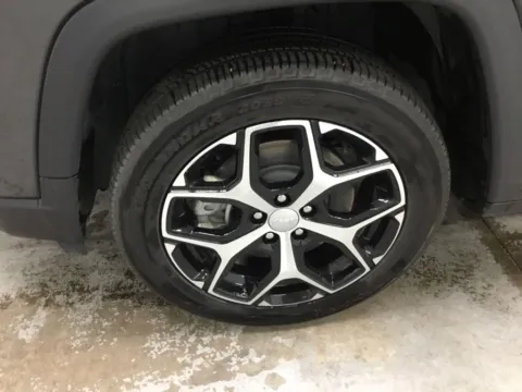 More photos of 2024 Jeep Compass Limited at Gregg Young Abrams Chrysler Dodge Jeep Ram, WI