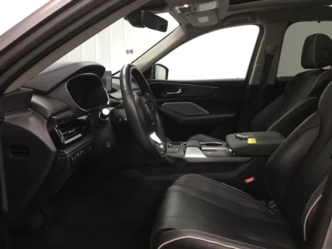 More photos of 2024 Acura MDX Advance at Gregg Young Abrams Chrysler Dodge Jeep Ram, WI