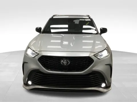 Photos of 2022 Toyota Highlander XSE for sale in Abrams, WI at Gregg Young Abrams Chrysler Dodge Jeep Ram