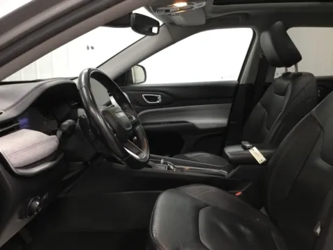 More photos of 2022 Jeep Compass Latitude Lux at Gregg Young Abrams Chrysler Dodge Jeep Ram, WI