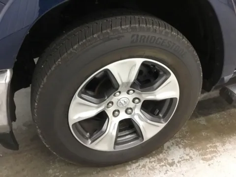 More photos of 2022 Ram 1500 Laramie at Gregg Young Abrams Chrysler Dodge Jeep Ram, WI