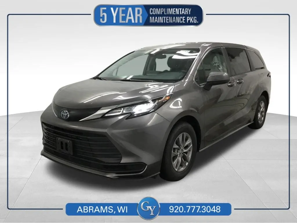2023 Toyota Sienna LE for sale in Abrams, WI