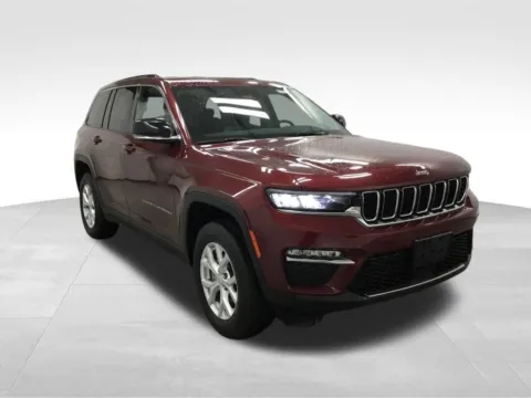 Another view of 2023 Jeep Grand Cherokee Limited for sale in Abrams, WI at Gregg Young Abrams Chrysler Dodge Jeep Ram