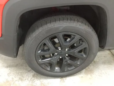 More photos of 2018 Jeep Renegade Altitude at Gregg Young Abrams Chrysler Dodge Jeep Ram, WI