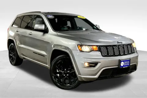 More photos of 2017 Jeep Grand Cherokee Altitude at Gregg Young Chevrolet Marshalltown, IA