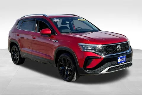 More photos of 2022 Volkswagen Taos 1.5T SE at Gregg Young Chevrolet Marshalltown, IA