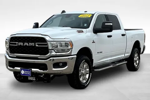 White 2024 Ram 2500 Big Horn for sale in Marshalltown, IA