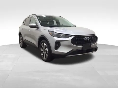 More photos of 2024 Ford Escape Platinum at Gregg Young Hortonville Ford, WI