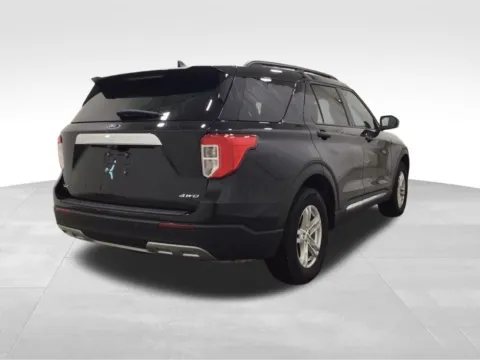 More photos of 2022 Ford Explorer XLT at Gregg Young Hortonville Ford, WI