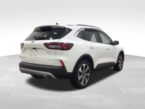 More photos of 2024 Ford Escape Platinum at Gregg Young Hortonville Ford, WI