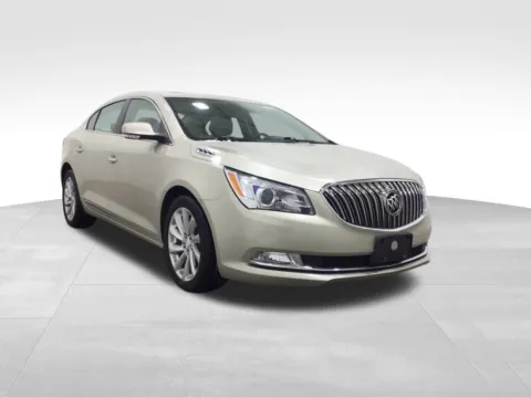 More photos of 2016 Buick LaCrosse Leather Group at Gregg Young Hortonville Ford, WI