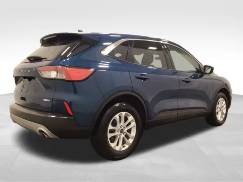 More photos of 2020 Ford Escape SE at Gregg Young Hortonville Ford, WI
