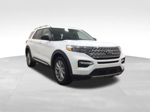 More photos of 2023 Ford Explorer Limited at Gregg Young Hortonville Ford, WI