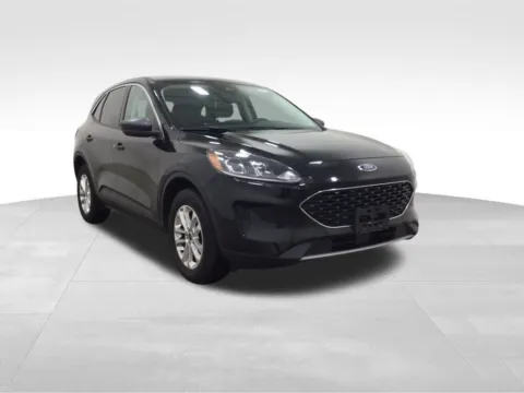 More photos of 2022 Ford Escape SE at Gregg Young Hortonville Ford, WI