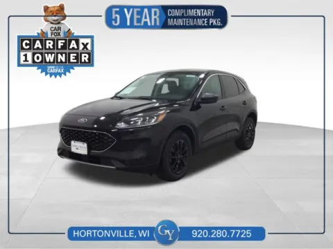 Black 2022 Ford Escape SE for sale in Hortonville, WI