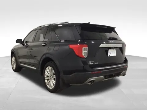 Another view of 2022 Ford Explorer Limited for sale in Hortonville, WI at Gregg Young Hortonville Ford