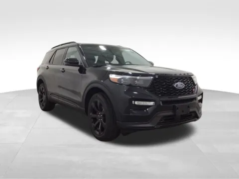 More photos of 2024 Ford Explorer ST at Gregg Young Hortonville Ford, WI