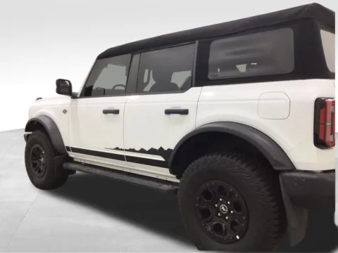 Another view of 2023 Ford Bronco Wildtrak for sale in Hortonville, WI at Gregg Young Hortonville Ford