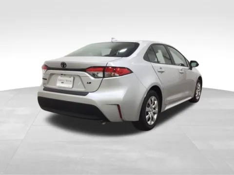More photos of 2026 Toyota Corolla LE at Gregg Young Hortonville Ford, WI