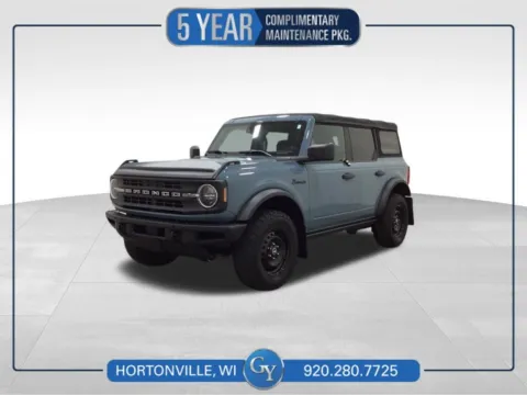 Blue 2021 Ford Bronco Black Diamond for sale in Hortonville, WI