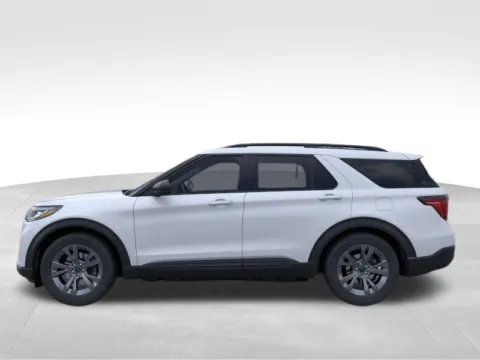 More photos of 2026 Ford Explorer Active at Gregg Young Hortonville Ford, WI