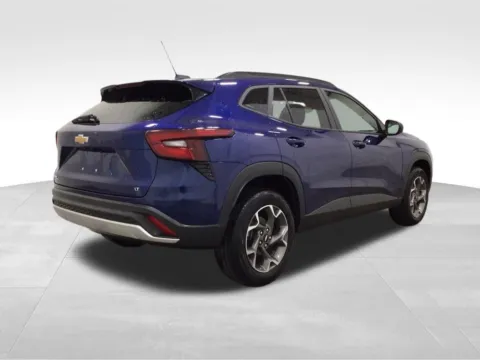 More photos of 2024 Chevrolet Trax LT at Gregg Young Hortonville Ford, WI