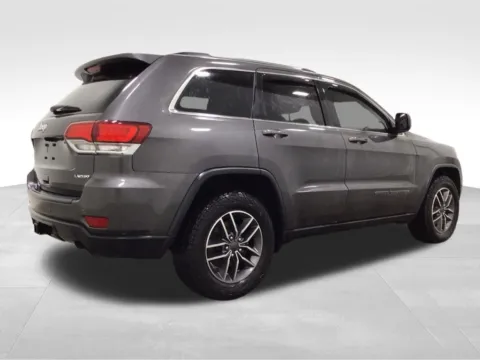 More photos of 2020 Jeep Grand Cherokee Laredo E at Gregg Young Hortonville Ford, WI