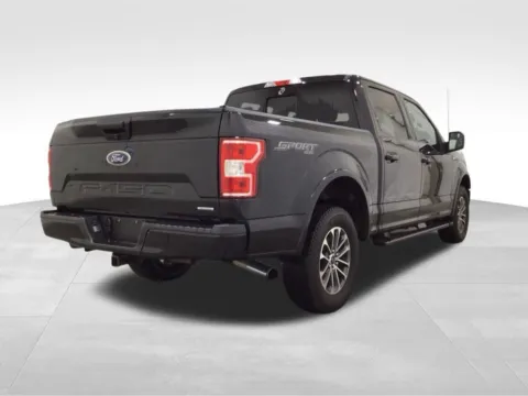More photos of 2020 Ford F-150 XLT at Gregg Young Hortonville Ford, WI