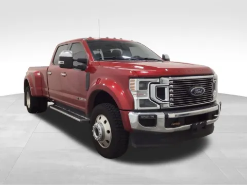 More photos of 2022 Ford F-450SD Lariat at Gregg Young Hortonville Ford, WI