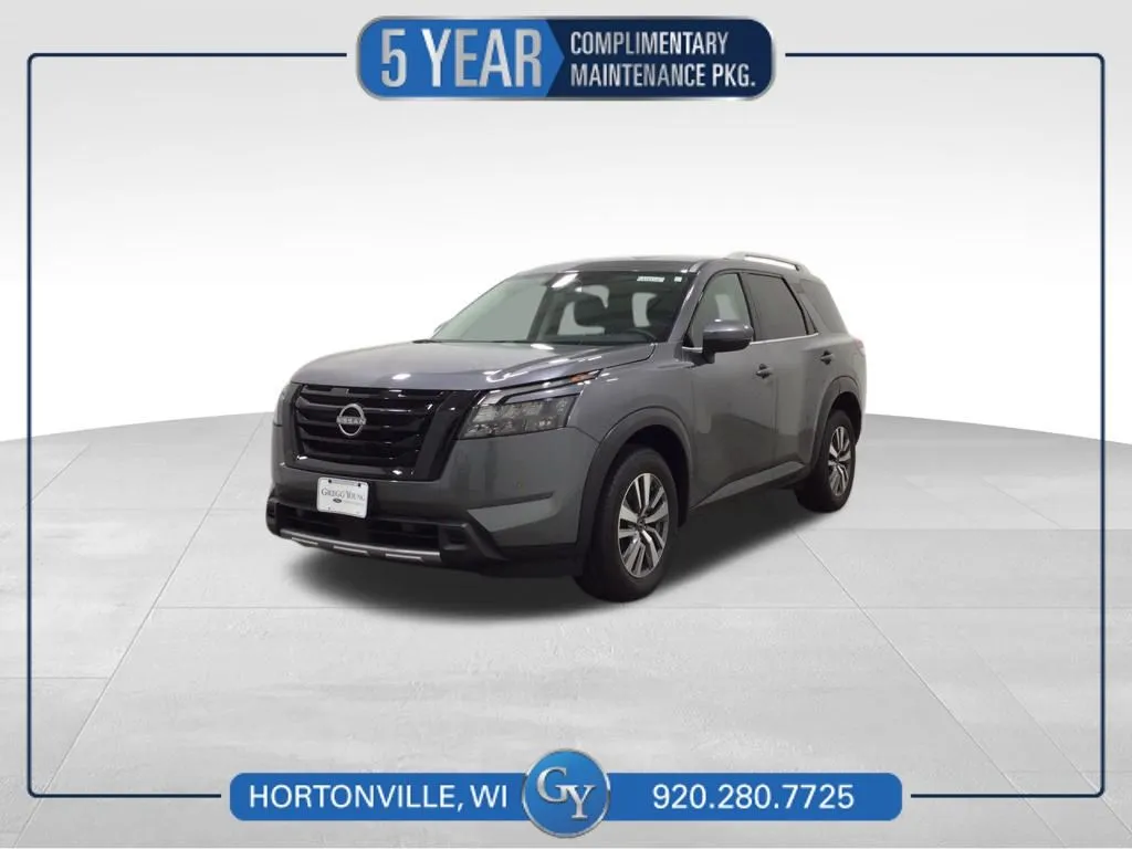 Gray 2025 Nissan Pathfinder SL for sale in Hortonville, WI