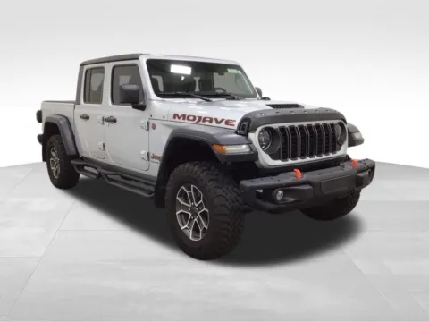 More photos of 2024 Jeep Gladiator Mojave at Gregg Young Hortonville Ford, WI