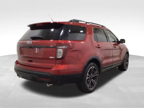 More photos of 2015 Ford Explorer Sport at Gregg Young Hortonville Ford, WI