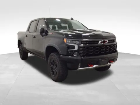 More photos of 2022 Chevrolet Silverado 1500 ZR2 at Gregg Young Hortonville Ford, WI