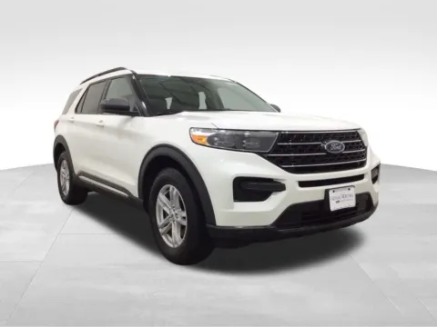More photos of 2020 Ford Explorer XLT at Gregg Young Hortonville Ford, WI