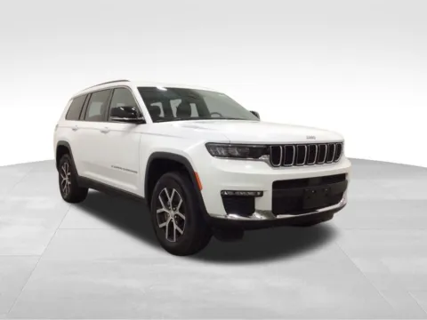 More photos of 2024 Jeep Grand Cherokee L Limited at Gregg Young Hortonville Ford, WI