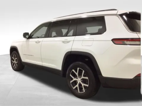 Another view of 2024 Jeep Grand Cherokee L Limited for sale in Hortonville, WI at Gregg Young Hortonville Ford