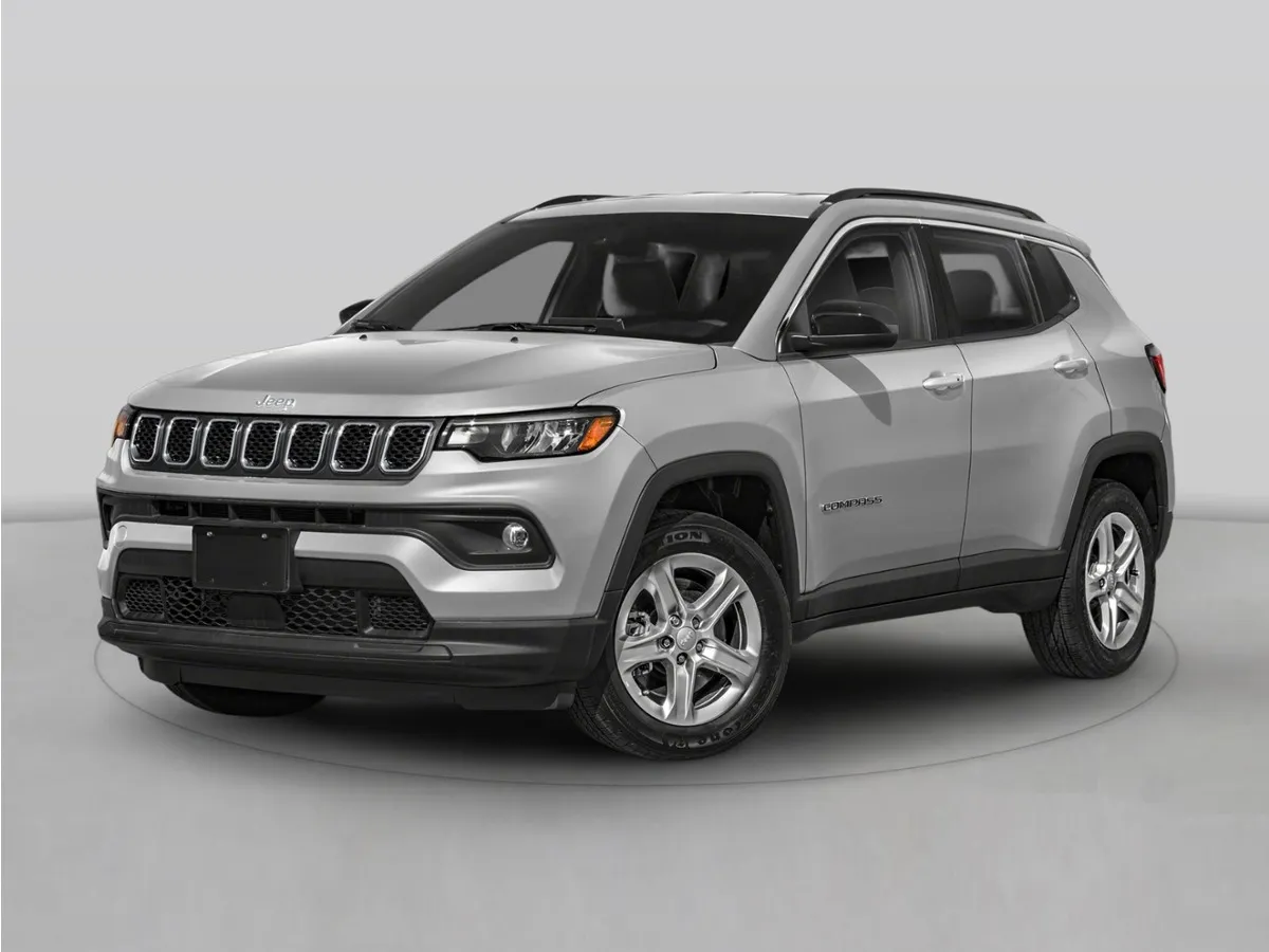 2023 Jeep Compass Latitude Lux for sale in Hortonville, WI