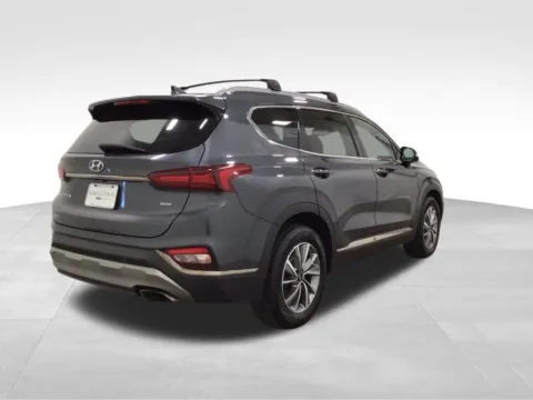 More photos of 2020 Hyundai Santa Fe Limited at Gregg Young Hortonville Ford, WI