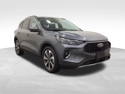 More photos of 2023 Ford Escape Platinum at Gregg Young Hortonville Ford, WI