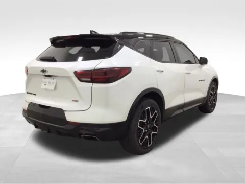 More photos of 2023 Chevrolet Blazer RS at Gregg Young Hortonville Ford, WI