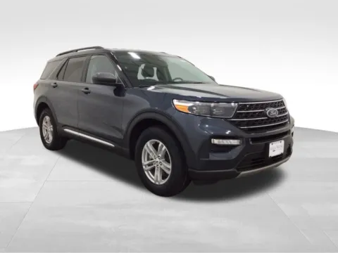 More photos of 2022 Ford Explorer XLT at Gregg Young Hortonville Ford, WI